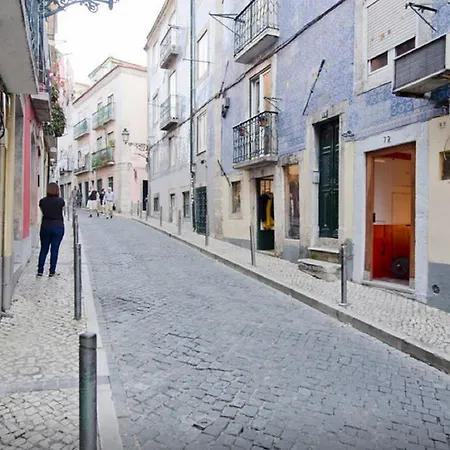 아파트 Rosa! Bairro Alto Concept *