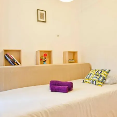 아파트 Rosa! Bairro Alto Concept *