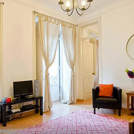 Apartment Rosa! Bairro Alto Concept Lisbon